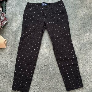 Old navy pixie mid rise pants